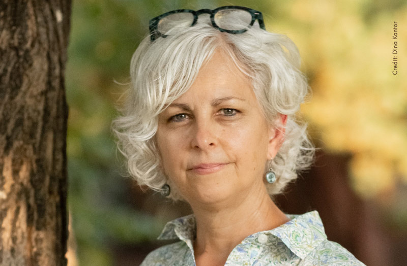 Photo of Kate DiCamillo, LLX Author Speaker